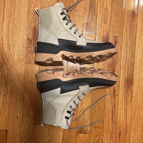 Sorel Brex Lace-Up Boots Sandy Tan / Black Rare Free People Color - Picture 7 of 11